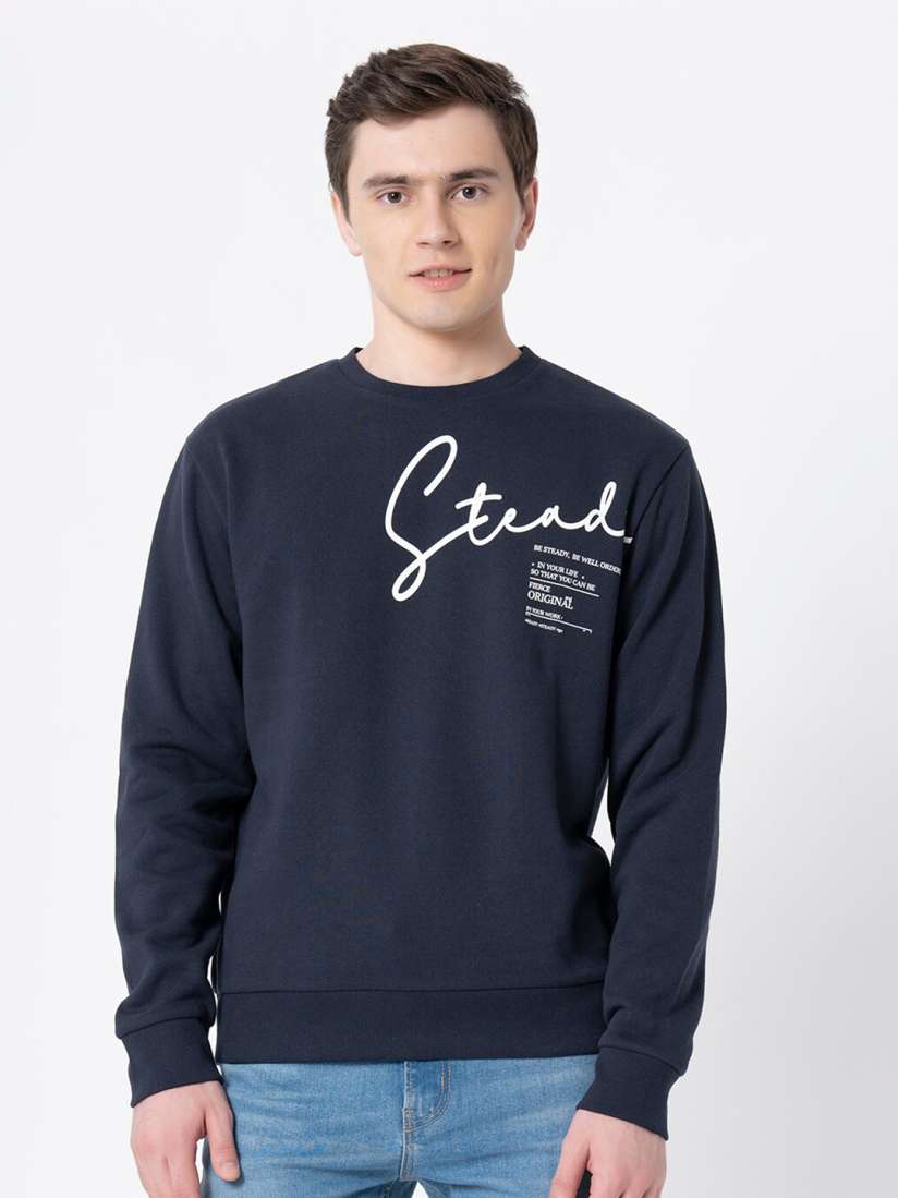 Red and blue sweatshirt deals