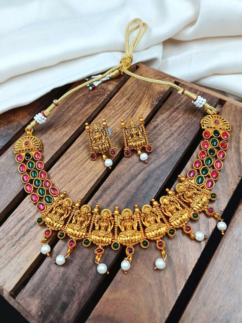 Jewellery set myntra top