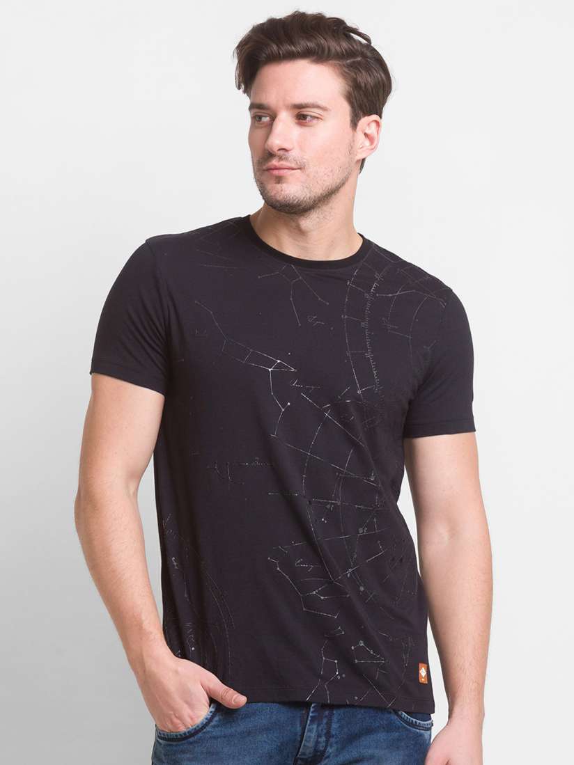 Myntra black t shirt clearance