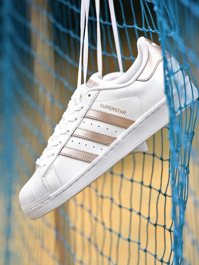 Women's white superstar sneakers 2025