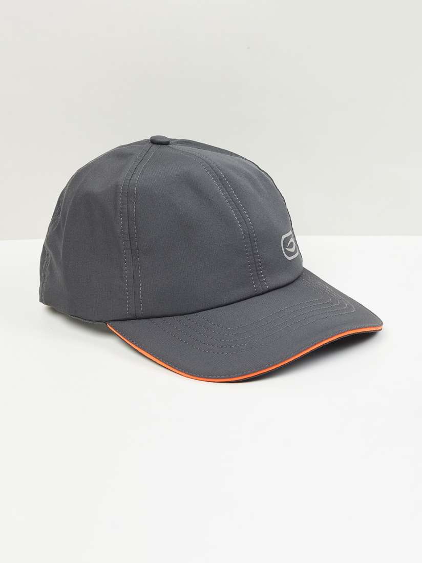 Myntra com caps deals