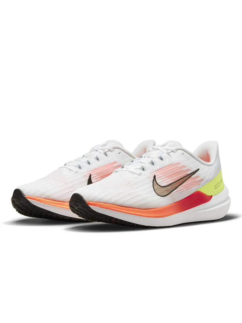 Nike men's sports shoes myntra online