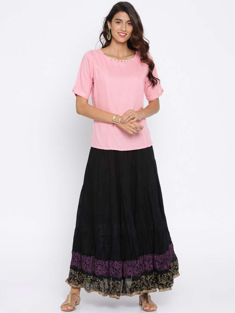 Pink skirt and black top outlet
