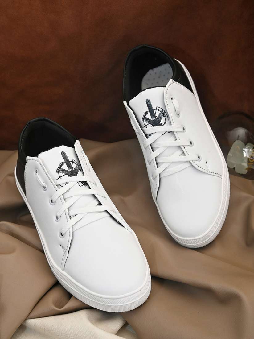 Buy Roadster Men White Solid Leather Casual Shoes Casual Shoes for Men 19974108 Myntra