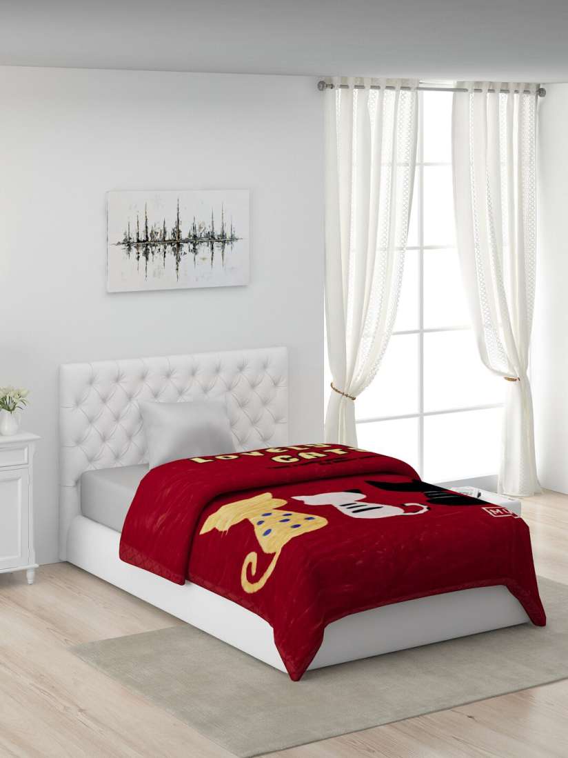 Buy Monte Carlo Maroon Black Cartoon Characters AC Room 600 GSM Single Bed Blanket Blankets Quilts and Dohars for Unisex 19980564 Myntra