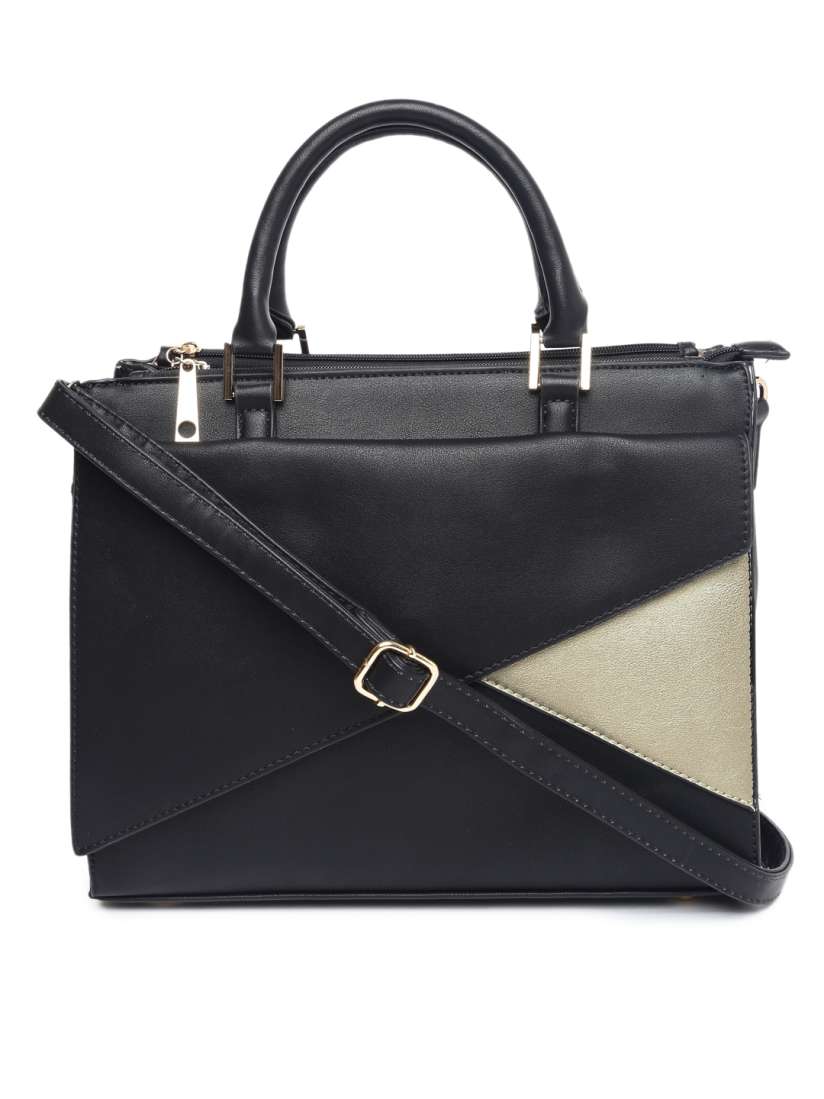 Code handbags myntra 2025