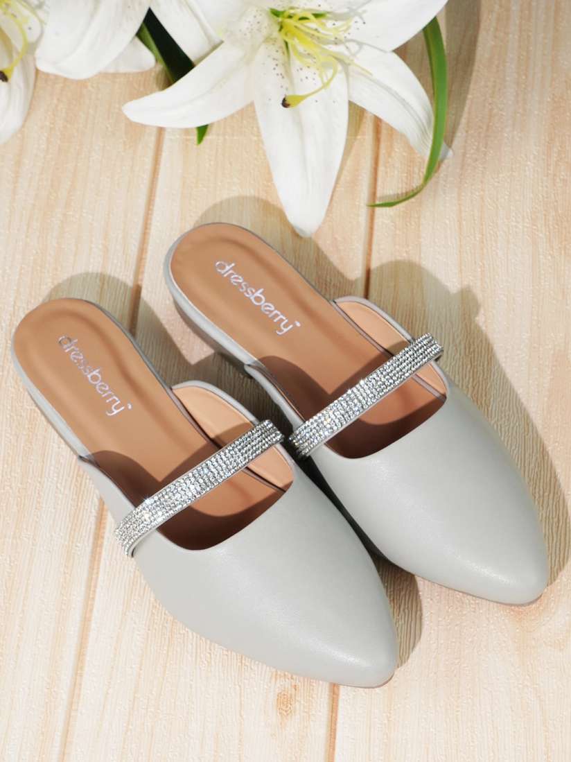Grey mules flat store