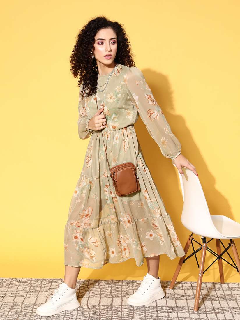 Resort dresses with sleeves sale