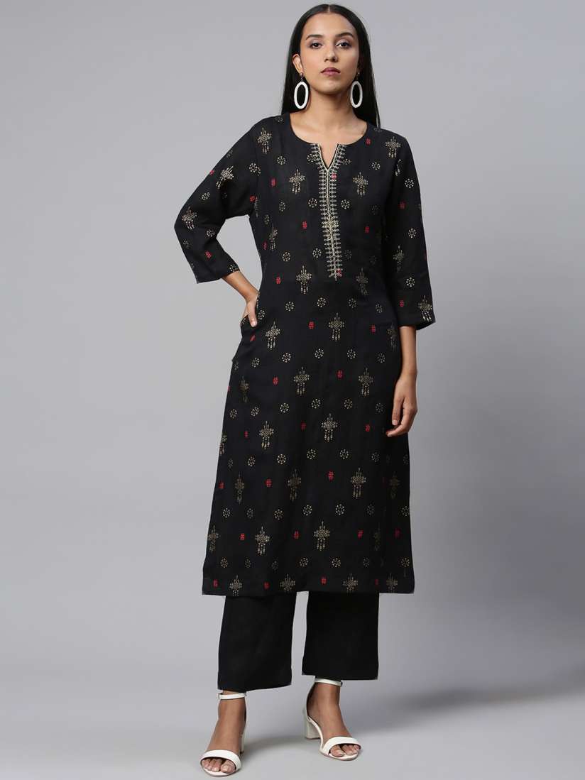 Black kurti myntra 2025
