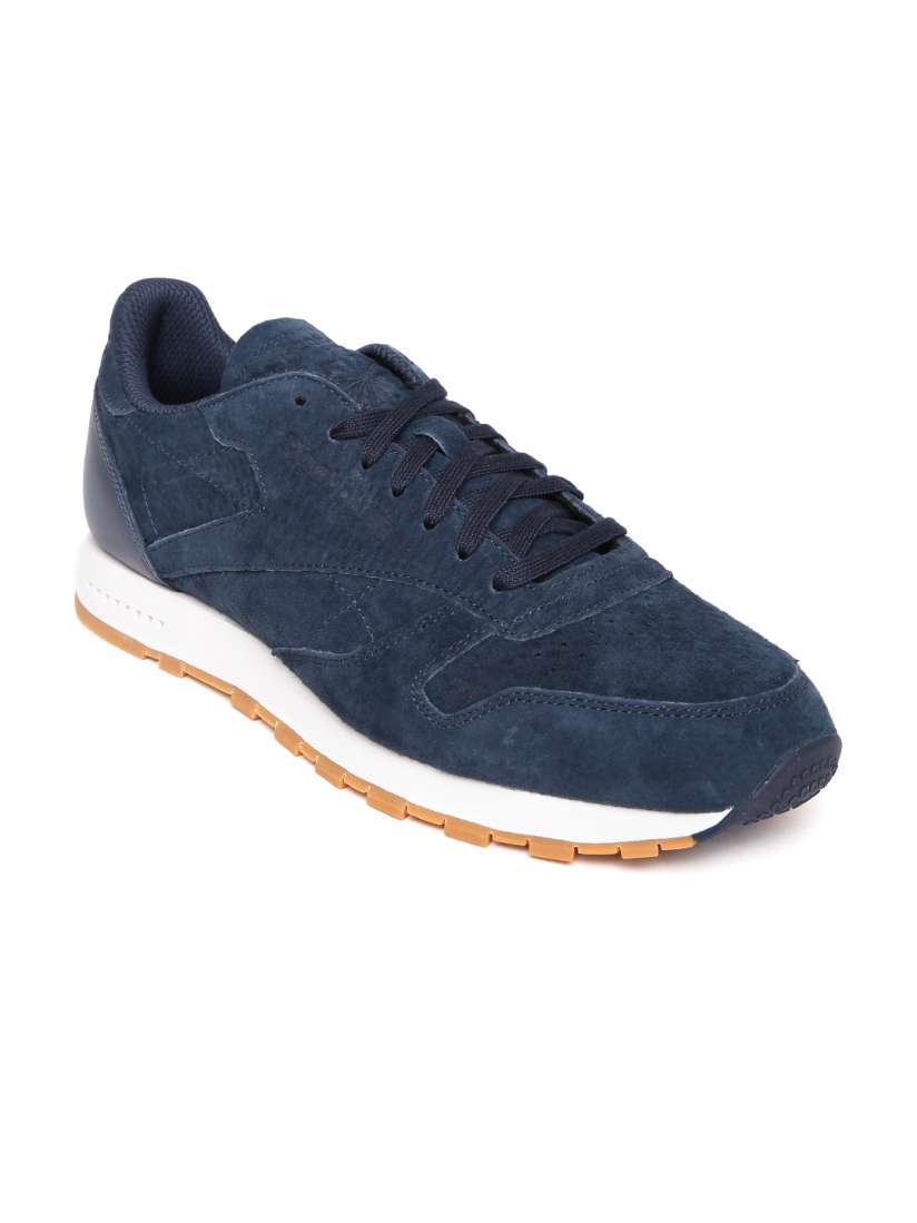 Navy blue reebok classics discount