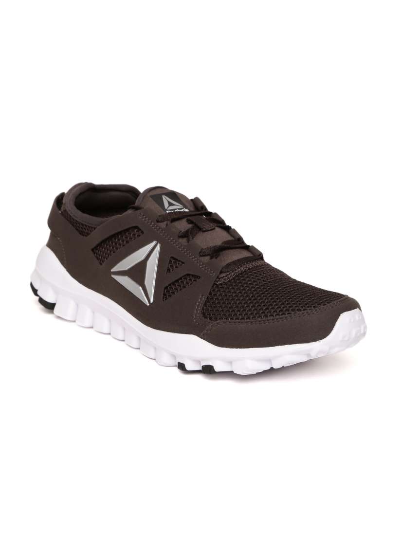 Reebok travel trainers hotsell