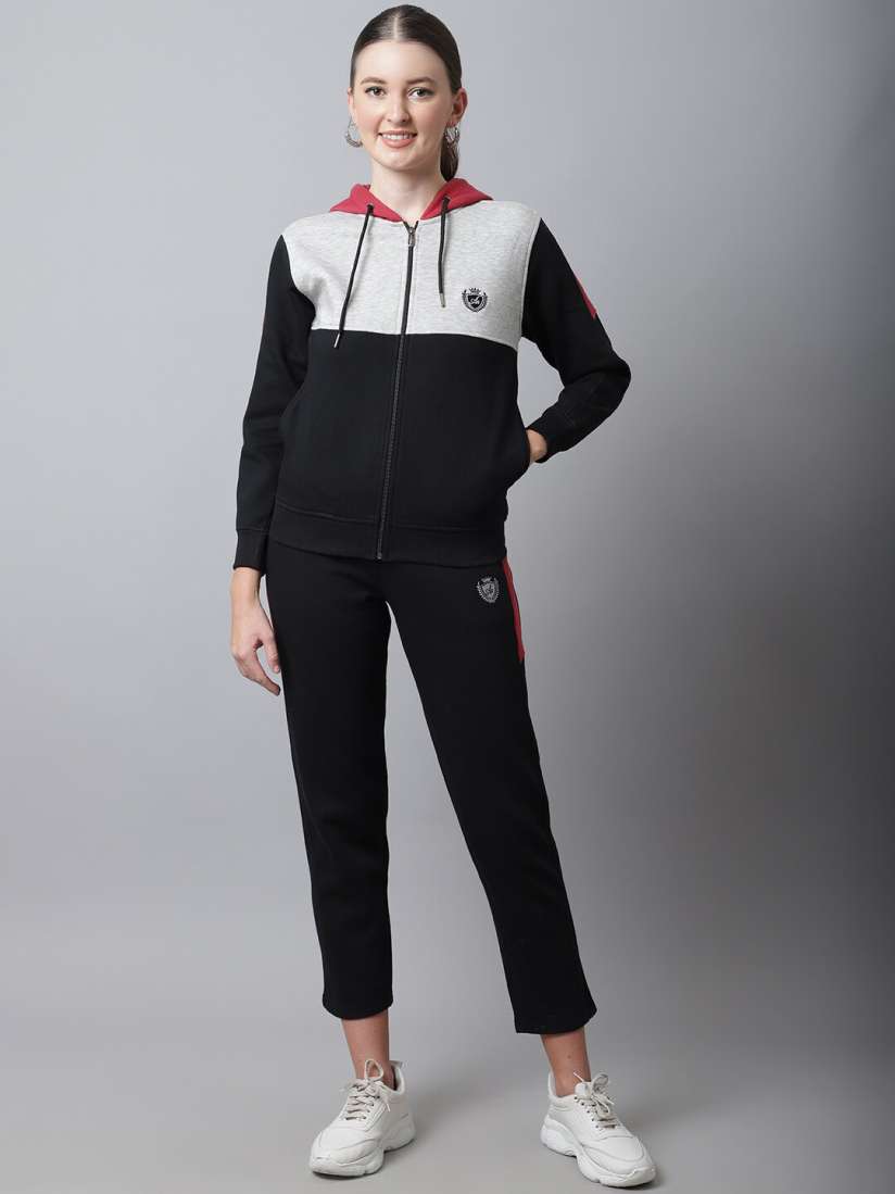 Myntra tracksuit on sale