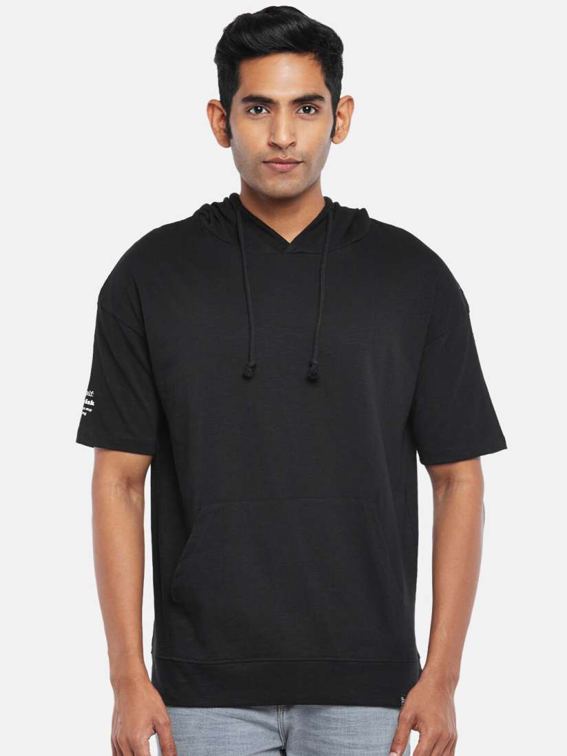 Hooded t shirt myntra discount