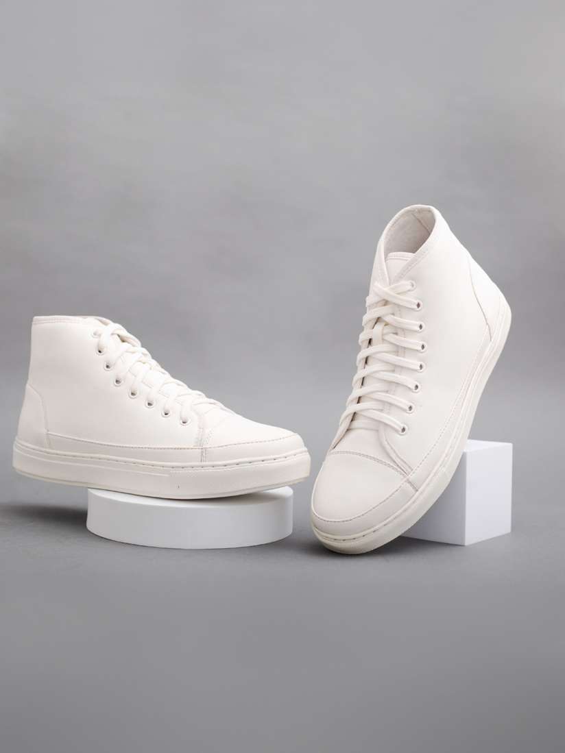 Buy Big Fox Men White Textured Sneakers Casual Shoes for Men 20139774 Myntra