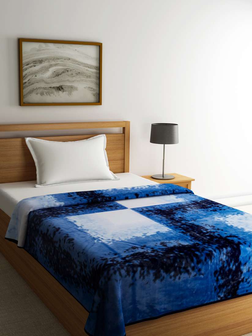 Raymond blanket single 2025
