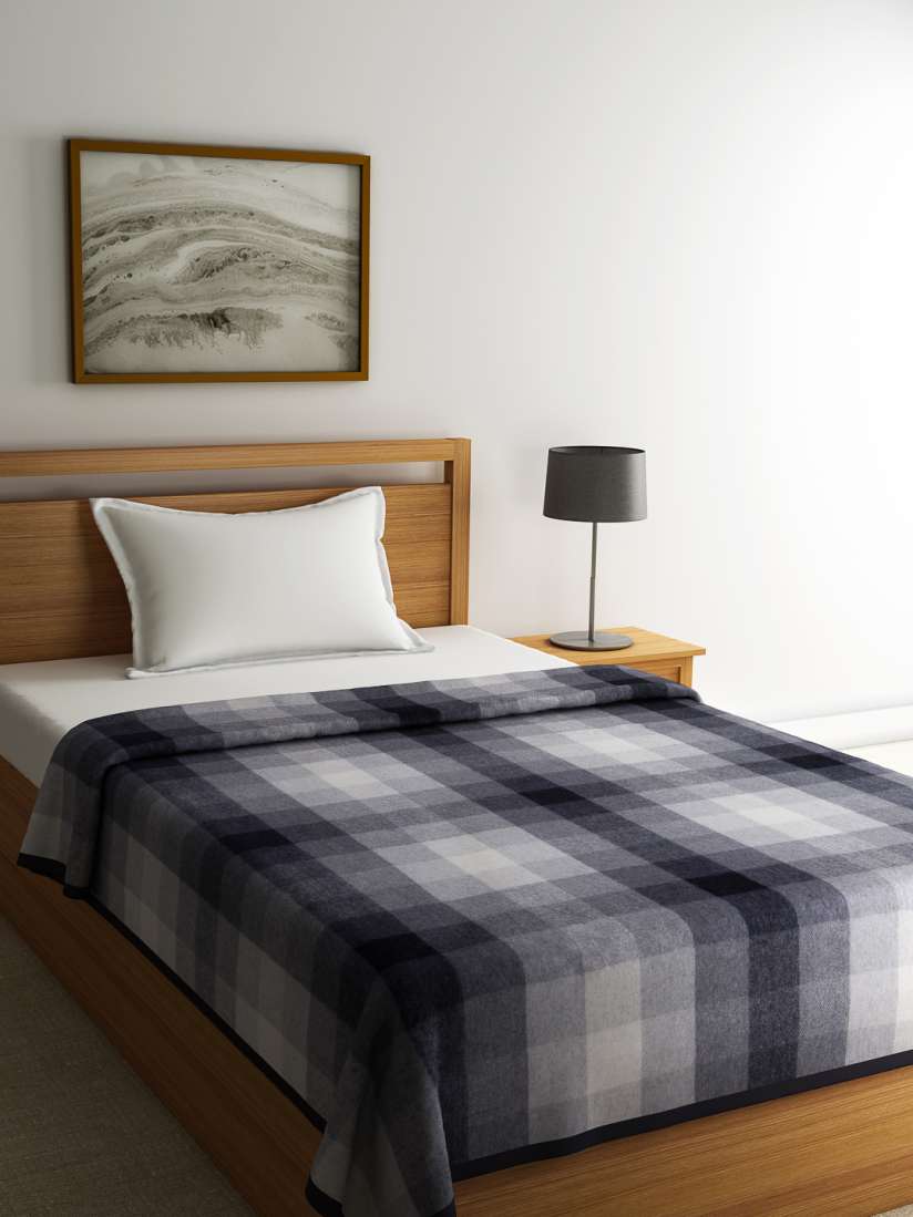Blanket raymond outlet