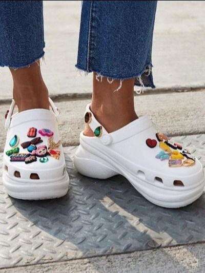 Buy Crocs Women s Classic Platform Clog Flip Flops for Women 14141314 Myntra