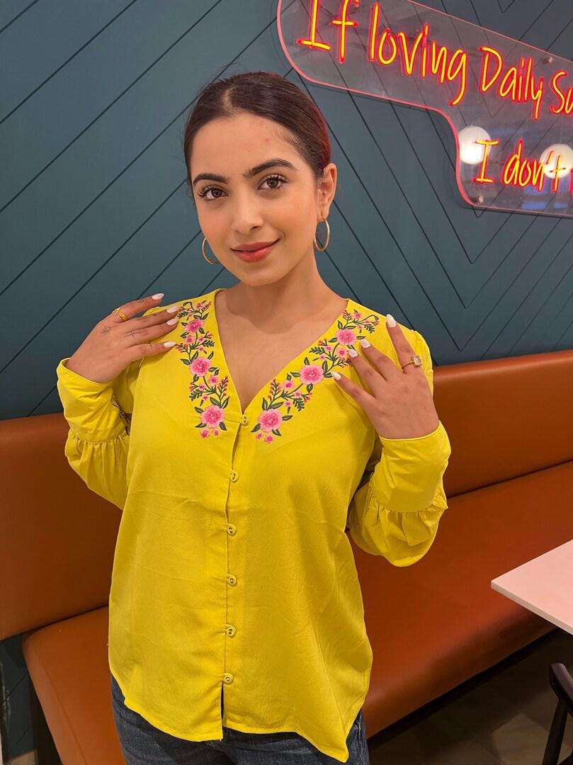 myntra yellow top