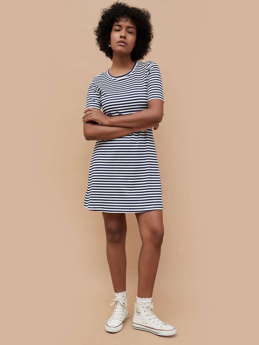 Fame forever dresses shop