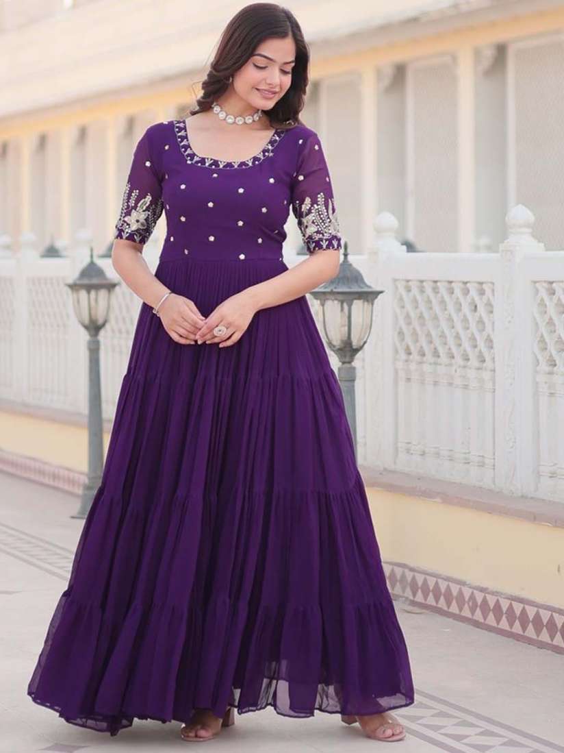 Ethnic gowns online myntra deals