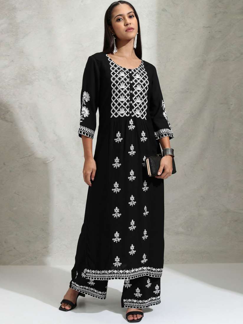 Buy Vishudh Black Floral Embroidered Straight Kurta with Palazzo Kurta Sets for Women 30598465 Myntra