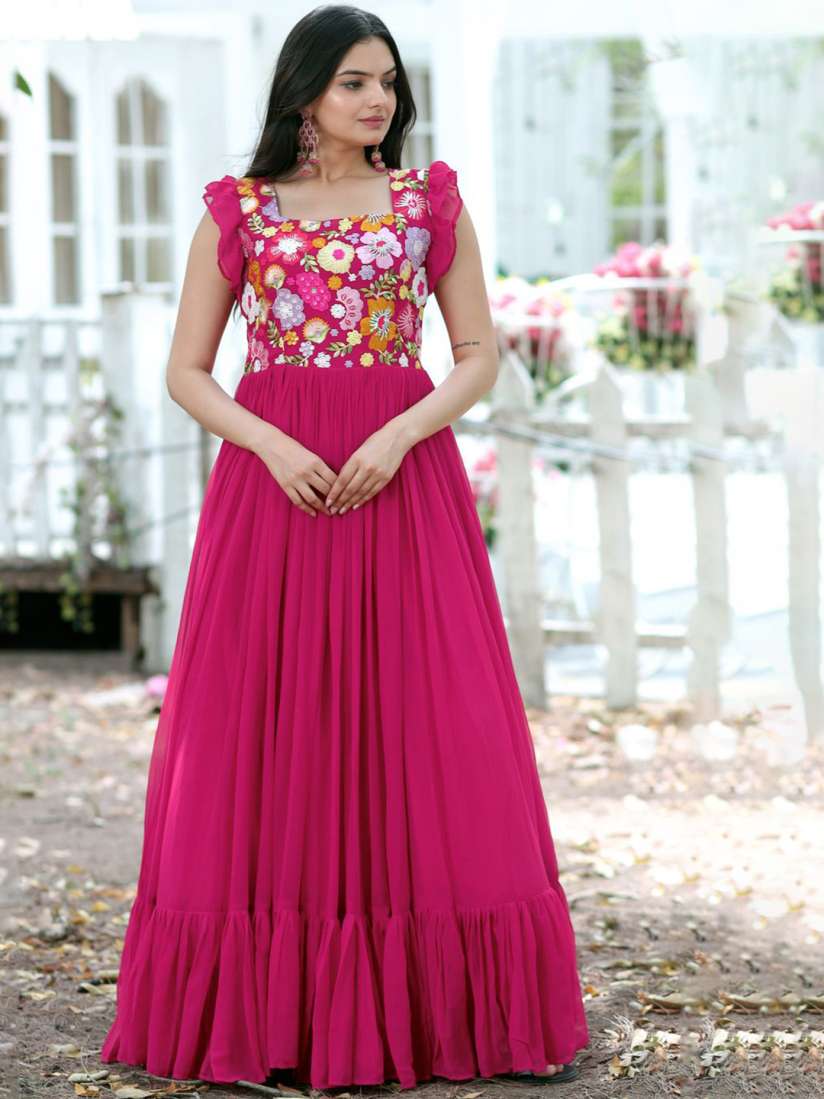 Ethnic yard gown hotsell
