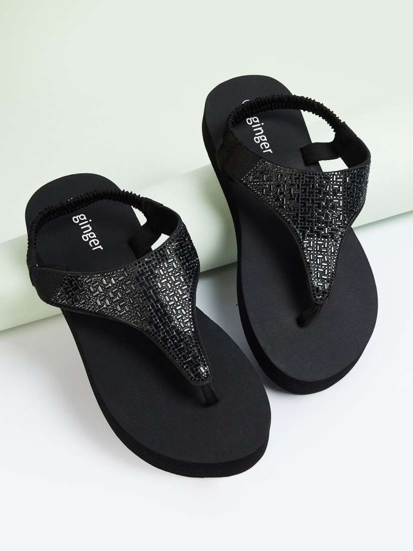Slippers myntra shop
