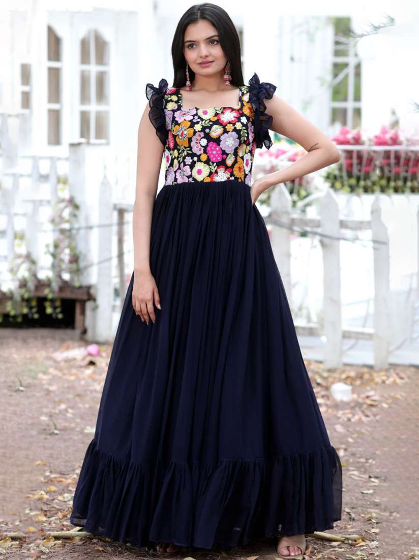 Ethnic yard gown hotsell