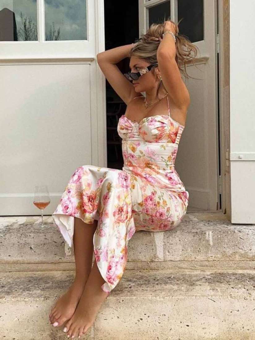 Buy StyleCast Floral Print Sweetheart Neck Shoulder Straps Bodycon Midi Dress Dresses for Women 30685220 Myntra
