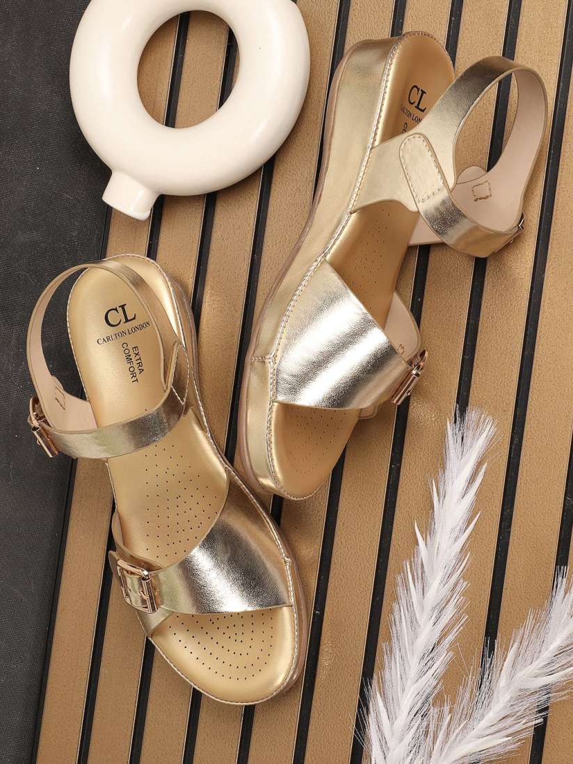 Carlton london gold sandals on sale