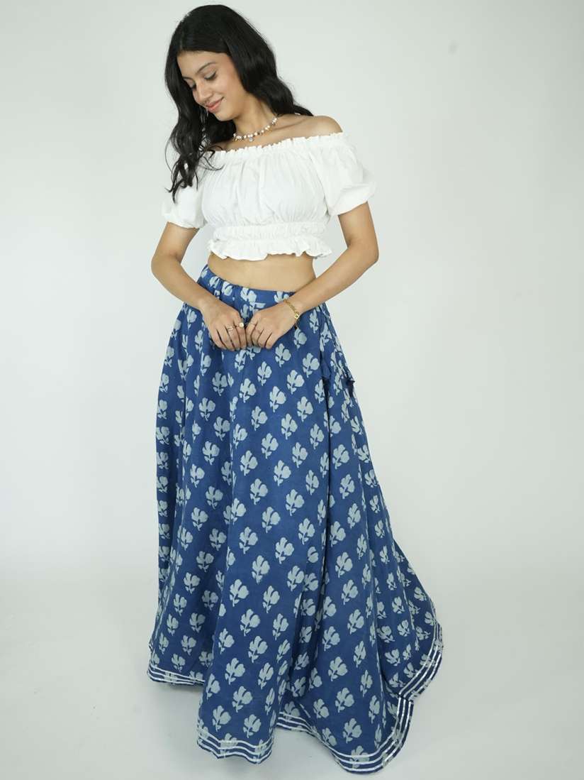 Maxi skirt myntra hot sale