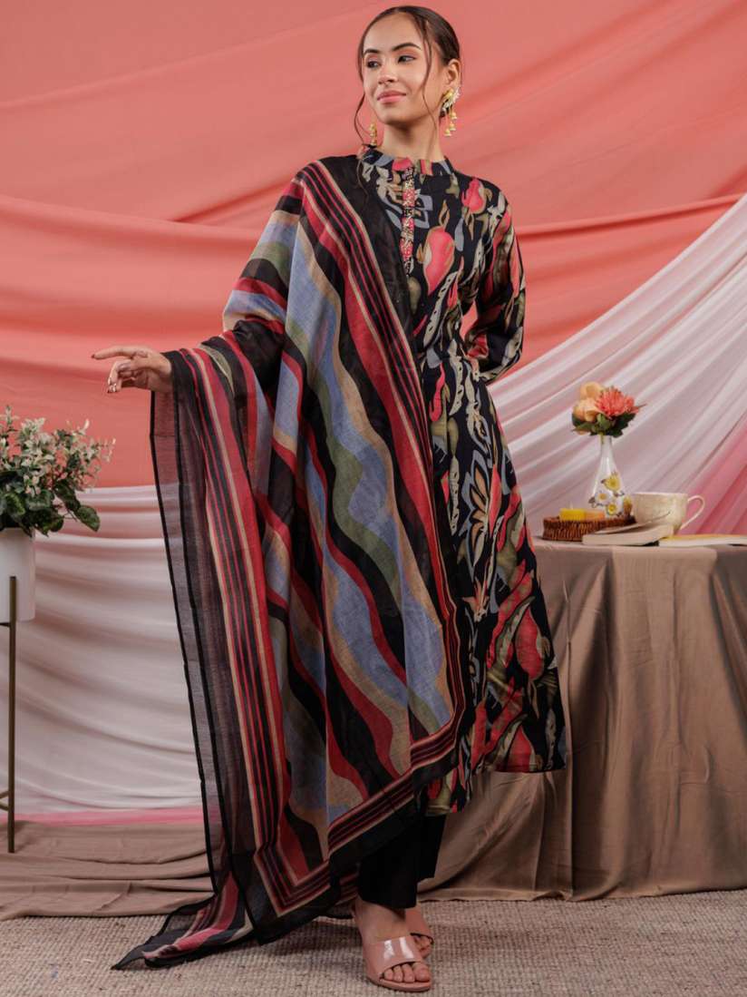 Buy Yufta Black Floral Embroidered Beads and Stones A Line Kurta With Trousers Dupatta Kurta Sets for Women 30787137 Myntra