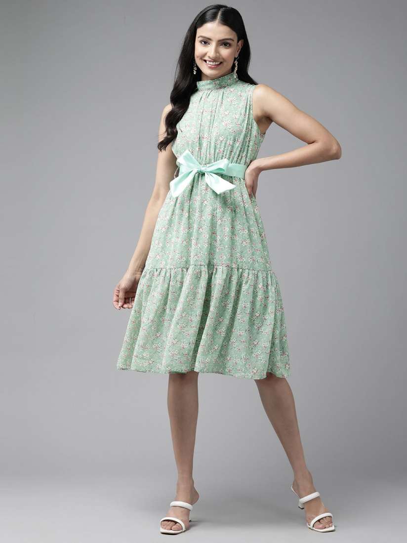 Knee length peplum dress top