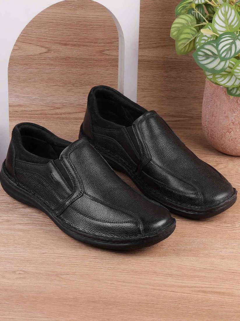 Mochi office shoes store