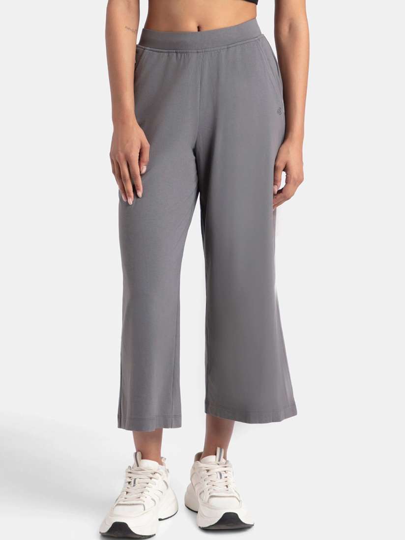 Jockey relaxed wide leg capri deals