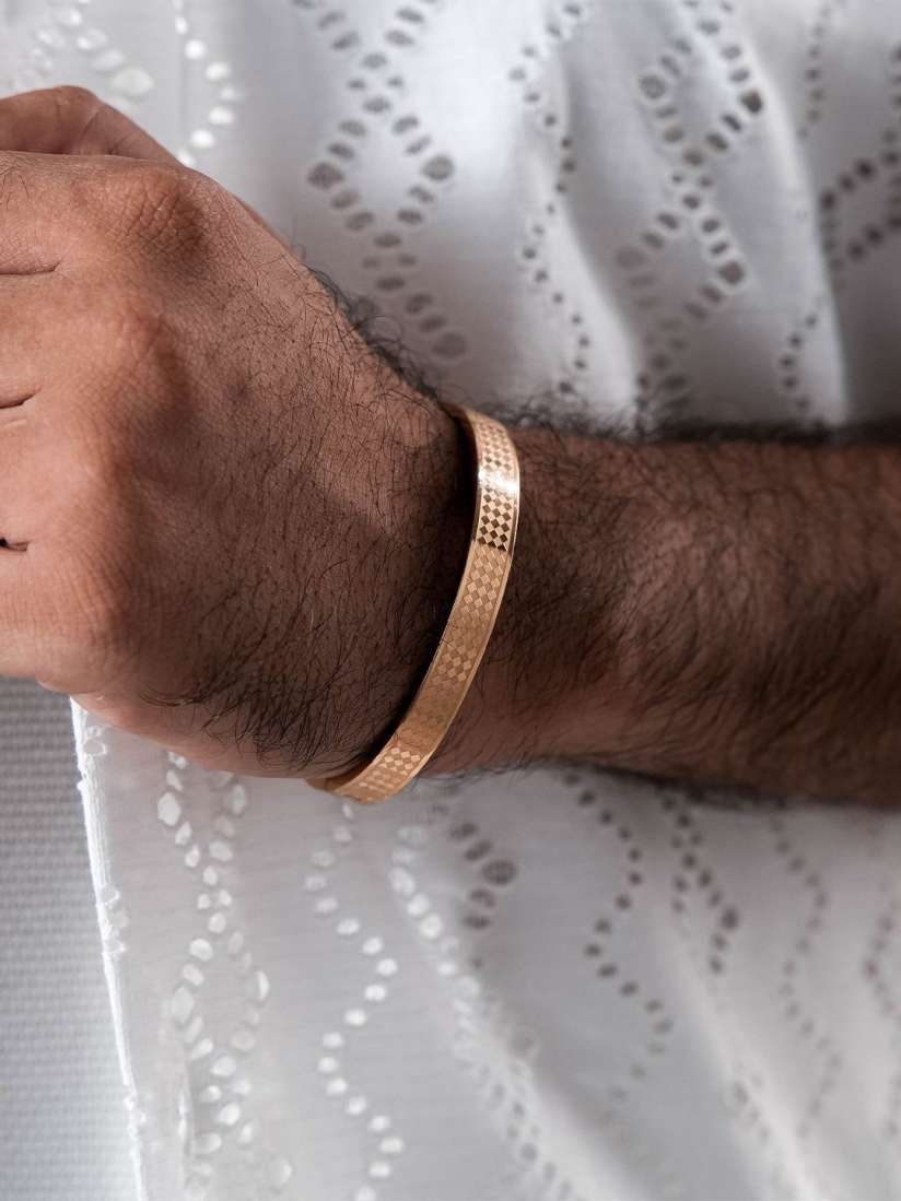 Buy SWASHAA Jaden Men Rose Gold Plated Kada Bracelet Bracelet for Men 30415215 Myntra