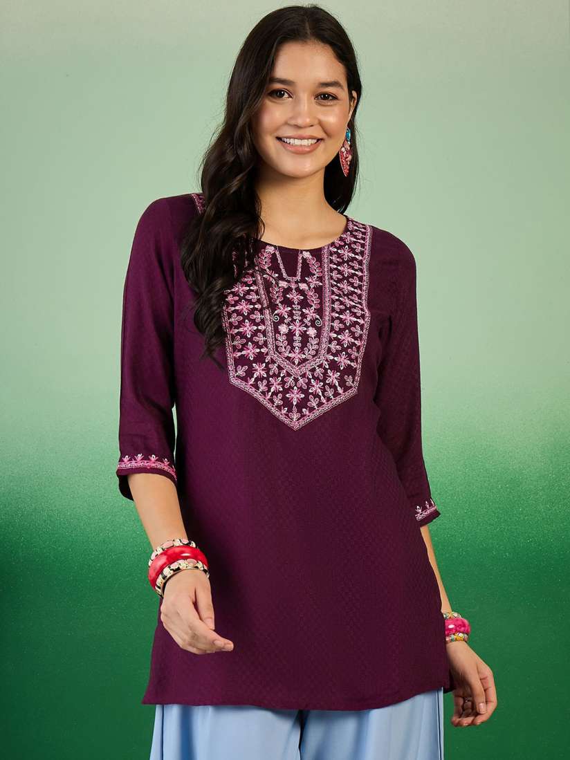 Buy Sangria Women Floral Embroidered Side Slits Kurti Kurtis for Women 30405768 Myntra