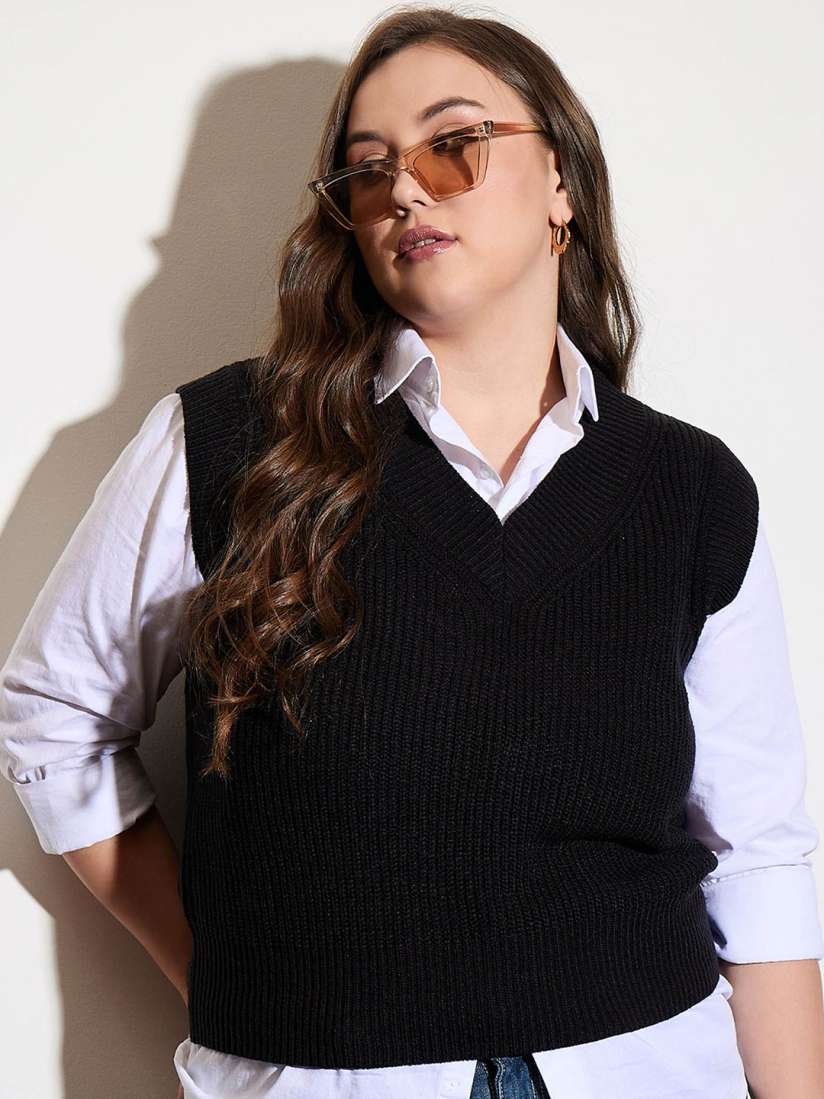 Buy SASSAFRAS Curve Women V Neck Sleeveless Sweater Vest Sweaters for Women 31496619 Myntra