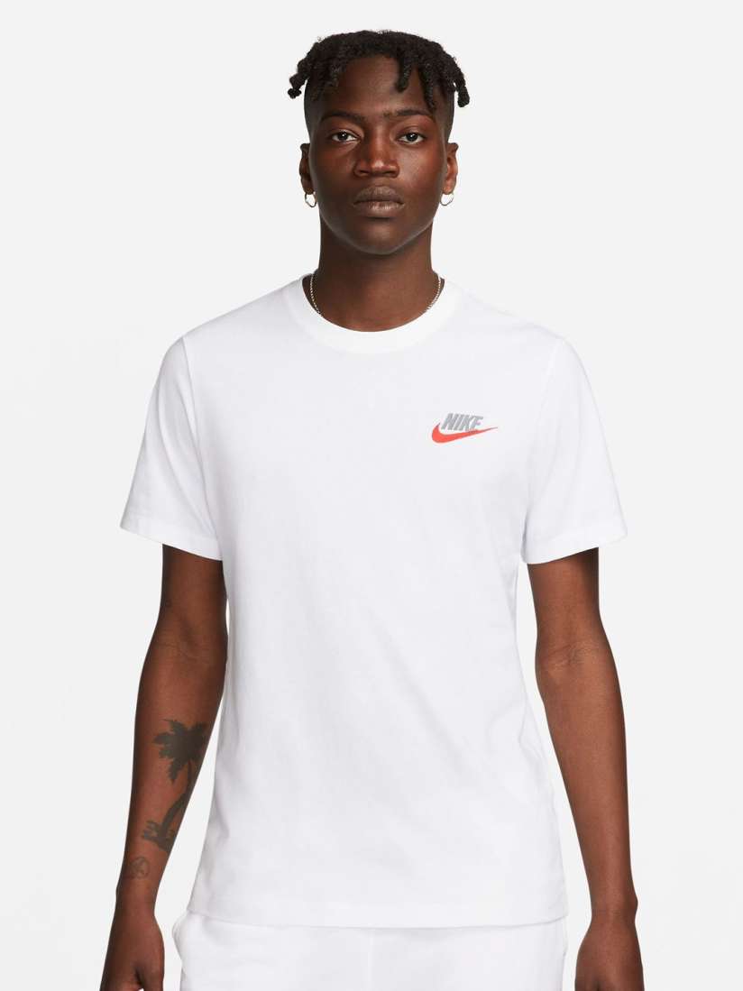 Buy Nike Sportswear Club Men T Shirt Tshirts for Men 31181272 Myntra