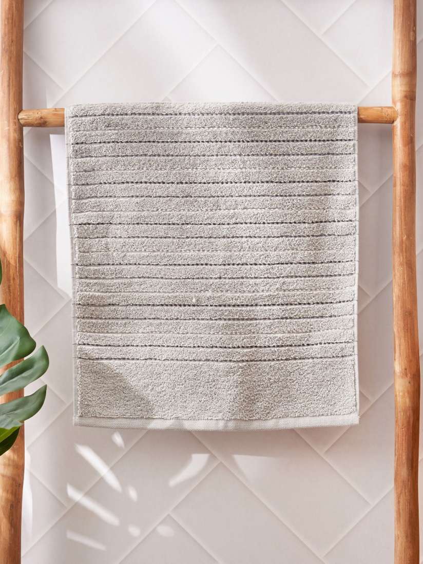 Buy Home Centre Nova Whisper Terry Cotton 300 GSM Hand Towel Hand Towels for Unisex 31190123 Myntra
