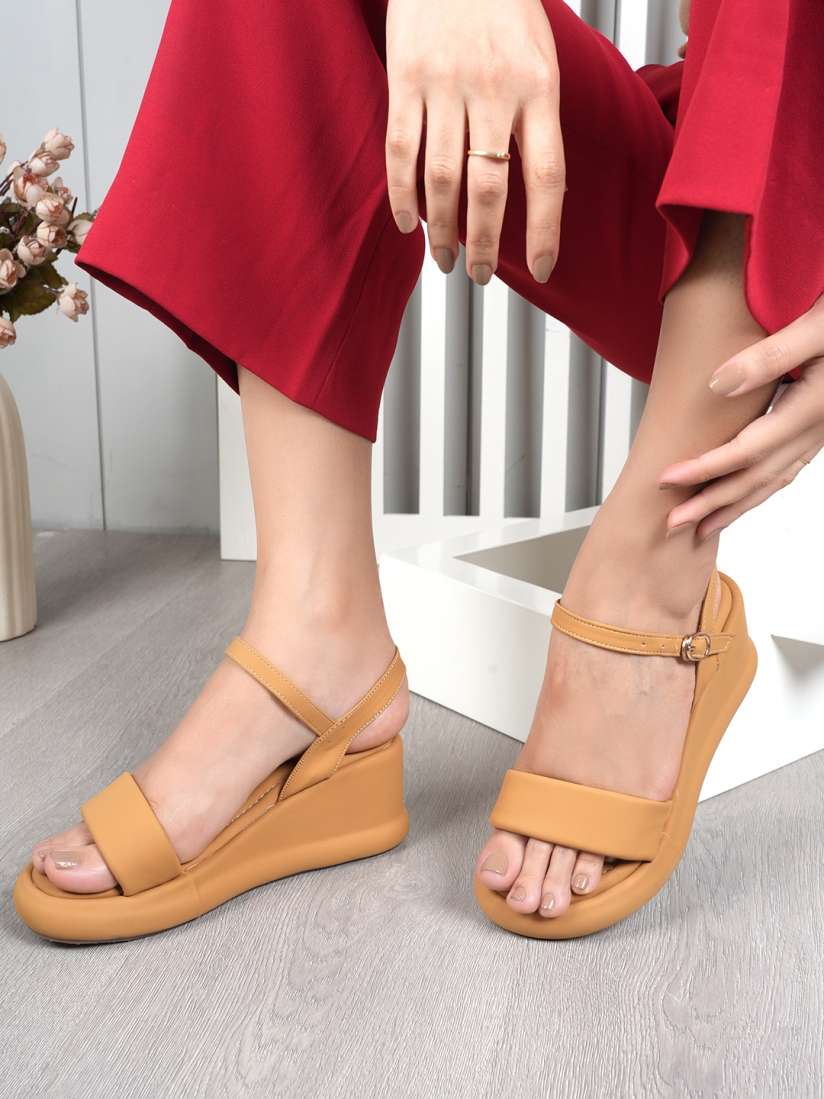 Tan open toe pumps hotsell
