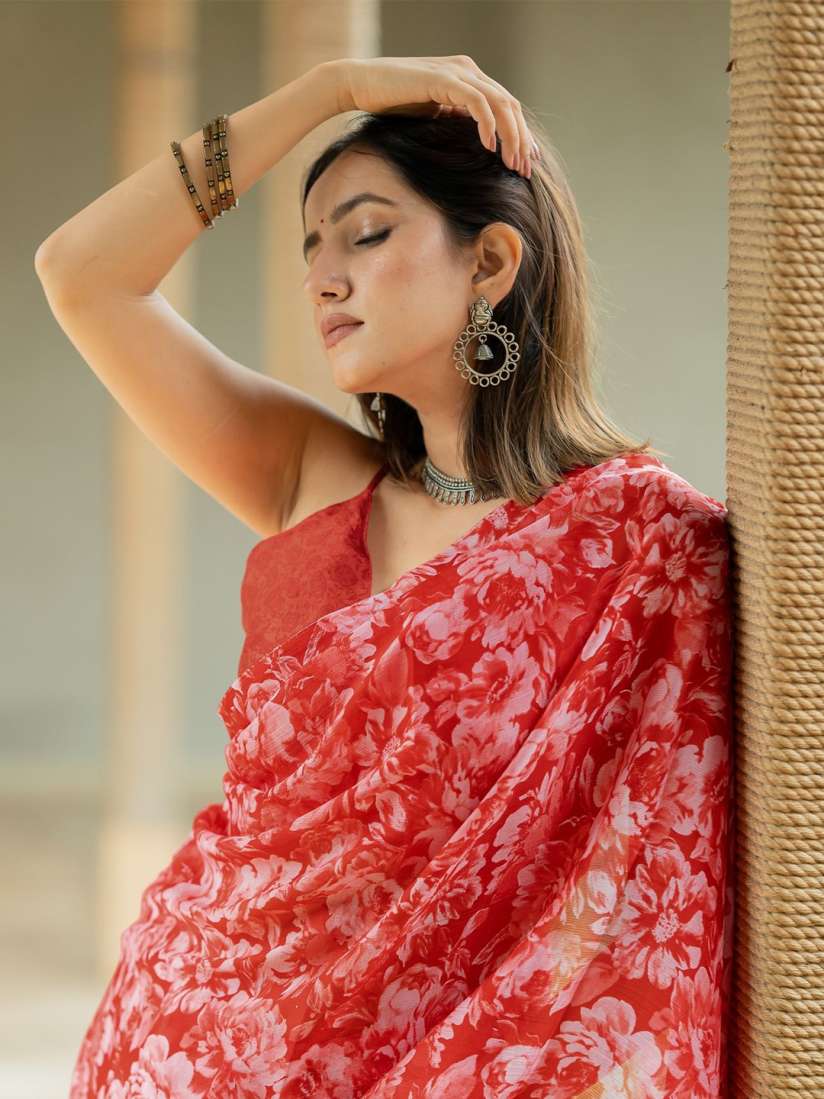 Buy KALINI Floral Printed Daily Wear Saree Sarees for Women 31370520 Myntra