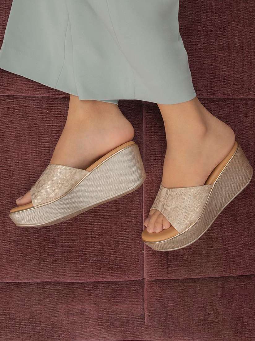 Buy Tresmode Women Textured Wedge Sandals Heels for Women