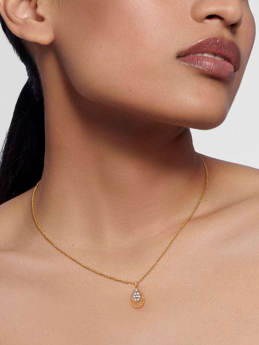 Buy KISNA DIAMOND AND GOLD JEWELLERY 18KT Pendant Diamond Weight 0.16 CT Pendant Diamond for Women 31437052 Myntra
