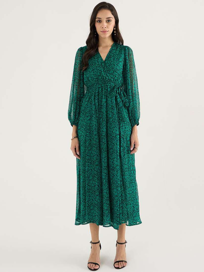Femella dresses store