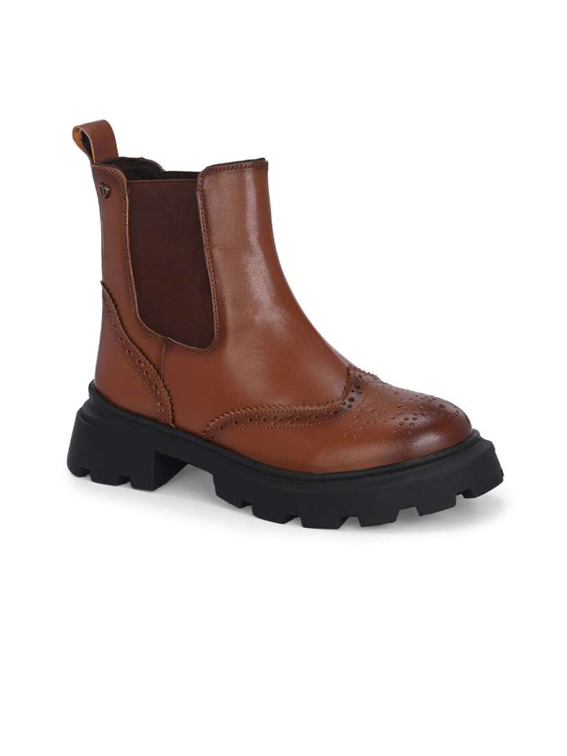 Buy Delize Women Casual Block Heeled Chelsea Boots and TPR Outsole. Boots for Women 31235237 Myntra