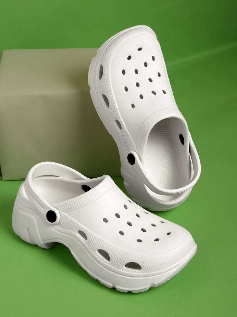 Patterned clogs clearance