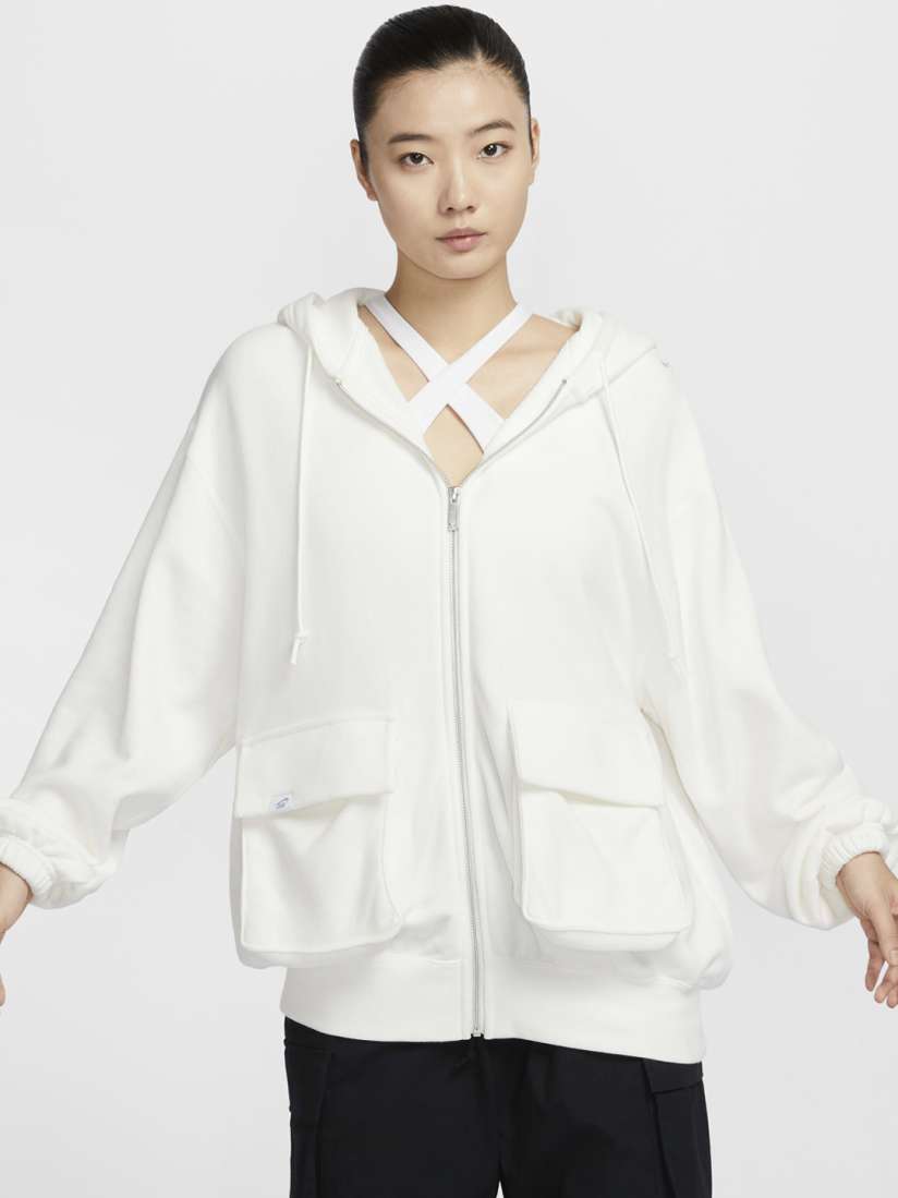 Nike jackets myntra on sale