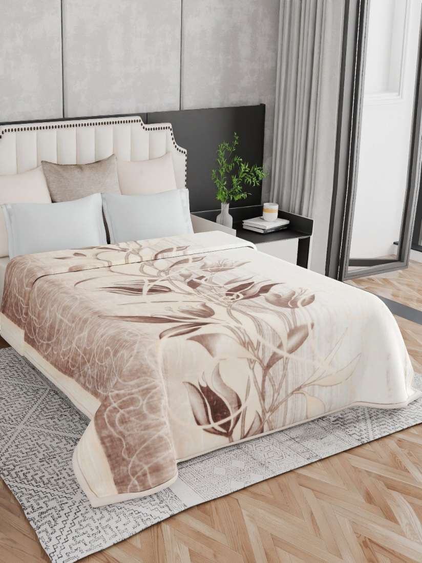 Signature mink blanket double bed top