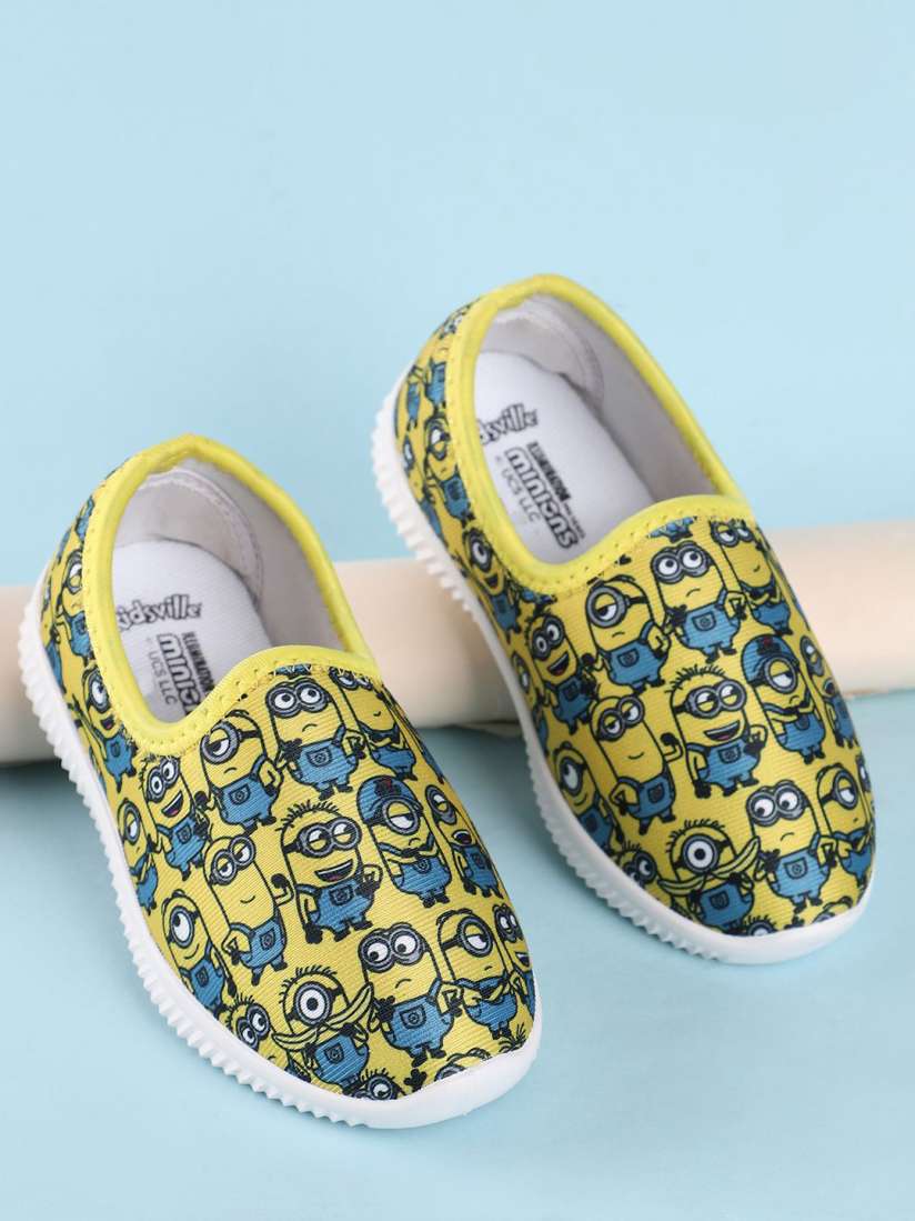 Buy Kids Ville Girls Minions Printed Slip On Casual Shoes Casual Shoes for Girls 31047120 Myntra